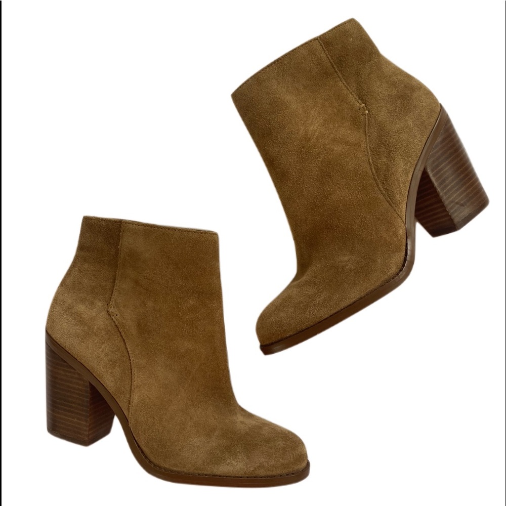 Sole Society Suede Ankle boots